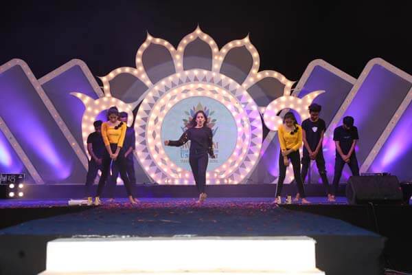 Dance performace